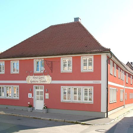 Hotel Garni Goldene Traube Bad Windsheim Esterno foto